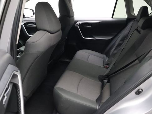 Certified 2025 Toyota RAV4 XLE FWD image 19