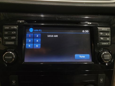 Used 2015 Nissan Rogue SL AWD/4WD image 25