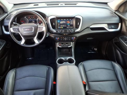 Used 2024 GMC Terrain SLT image 14
