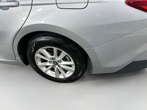 Used 2025 Toyota Camry LE FWD image 11