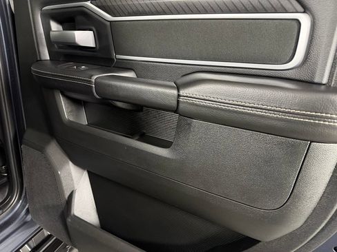 Certified 2025 RAM 2500 Big Horn AWD/4WD image 29
