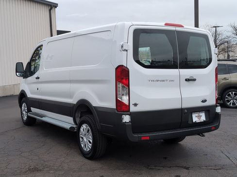 Used 2024 Ford Transit 250 Low Roof w/ Exterior Upgrade Package RWD image 5