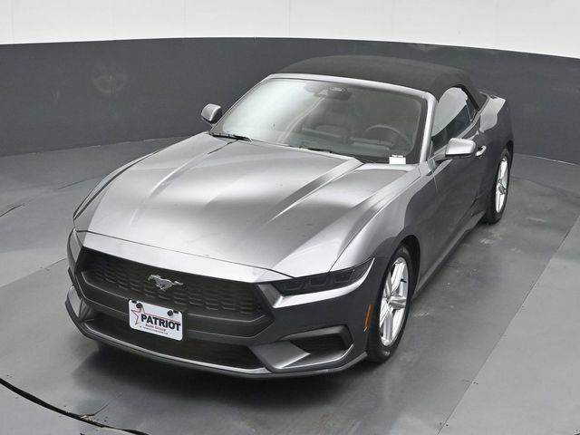 Used 2026 Ford Mustang Premium RWD image 38