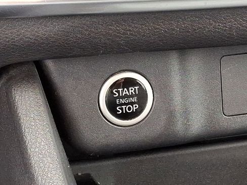 Certified 2023 Nissan Rogue SV image 23