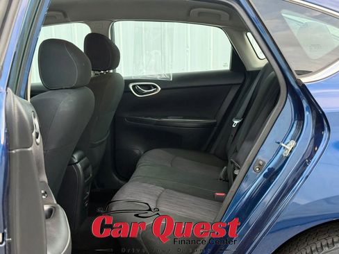 Used 2019 Nissan Sentra SV FWD image 12