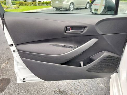 Used 2024 Toyota Corolla LE image 13