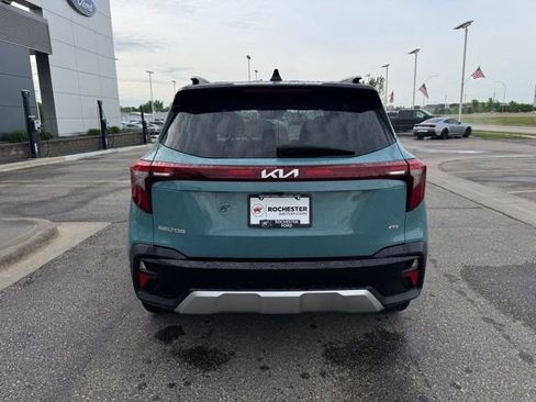 Used 2024 Kia Seltos S AWD/4WD image 33