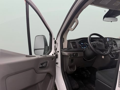 Used 2025 Ford Transit 250 Low Roof w/ Exterior Upgrade Package RWD image 9
