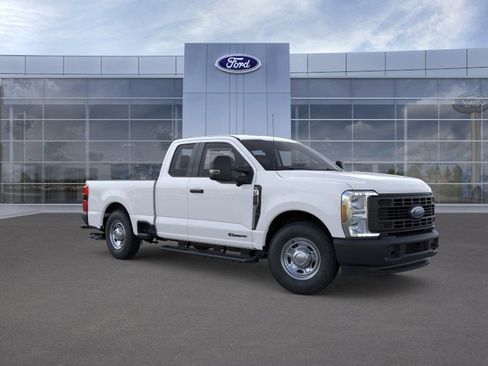 New 2026 Ford F350 XL w/ 360-Degree Camera Package RWD image 8