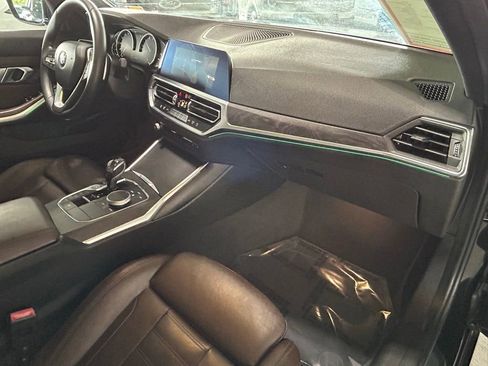 Used 2019 BMW 330i Sedan w/ Convenience Package image 26