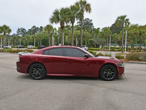 Used 2022 Dodge Charger R/T w/ Blacktop Package RWD image 2