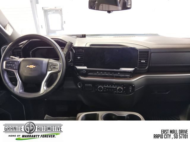 Used 2025 Chevrolet Silverado 2500 LT w/ Convenience Package AWD/4WD image 13