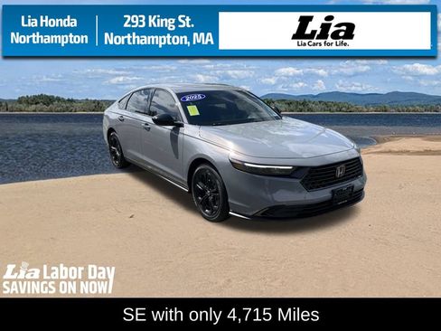 Used 2025 Honda Accord SE image 1
