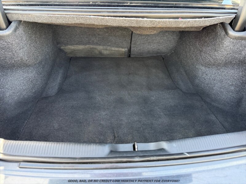 Used 2016 Dodge Charger R/T RWD image 16
