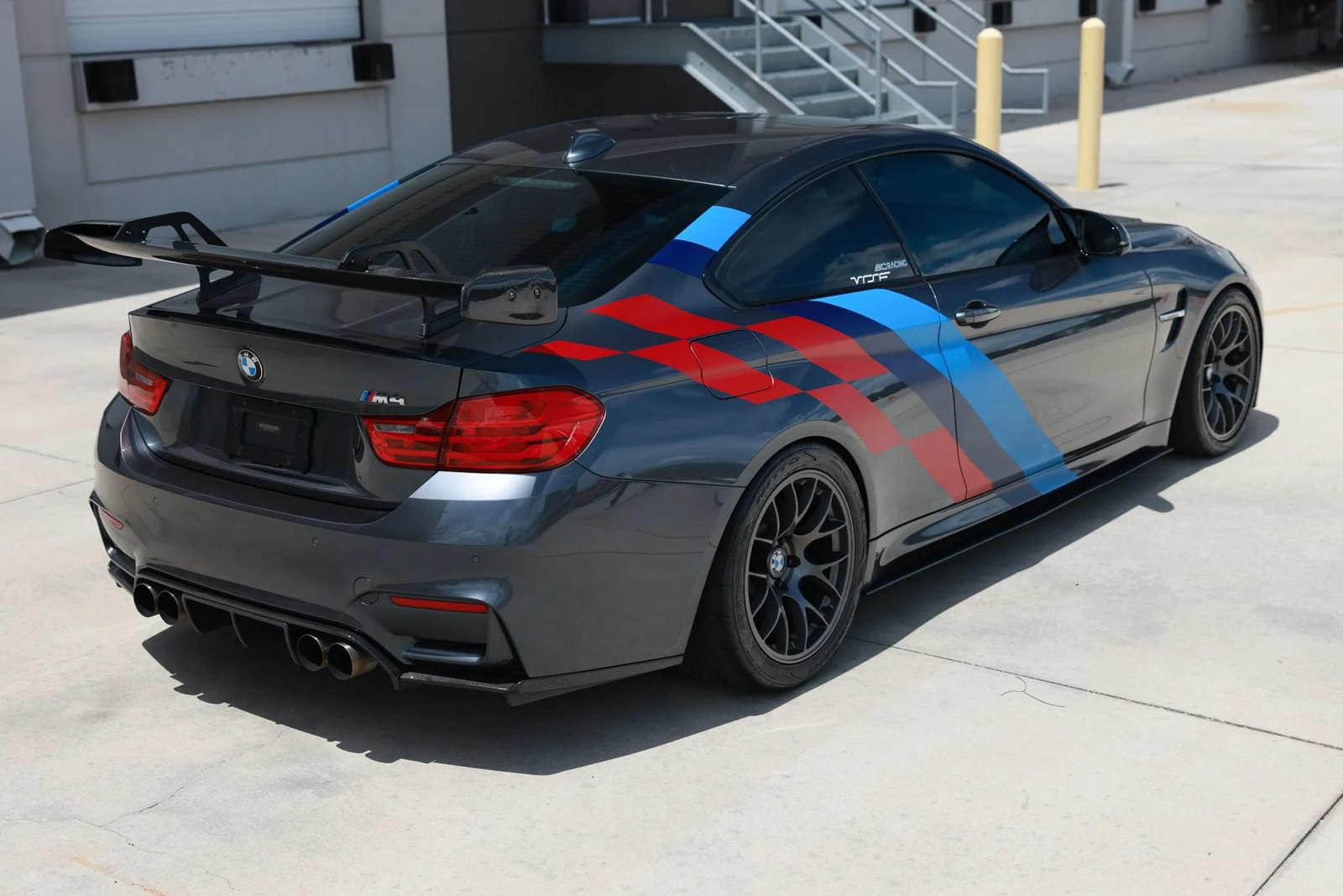 Used 2015 BMW M4 Coupe RWD image 6
