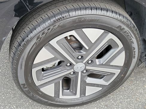 Certified 2023 Hyundai Kona SE w/ Cargo Package FWD image 24