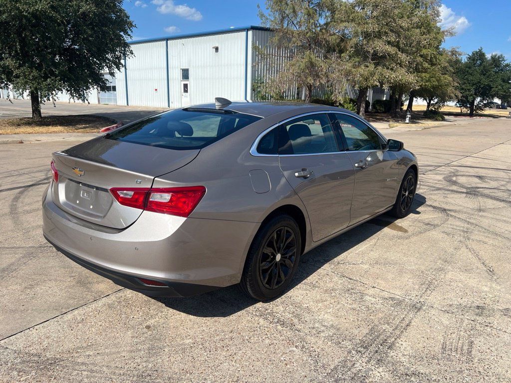 Used 2024 Chevrolet Malibu LT FWD image 17