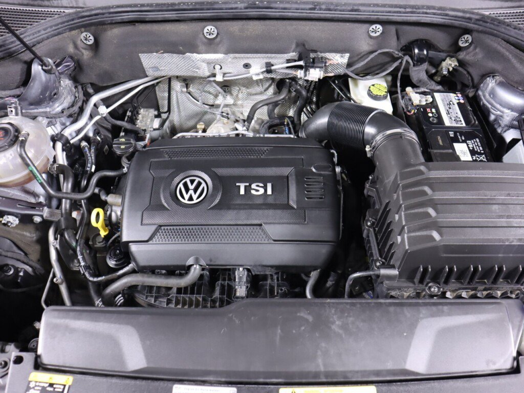 Used 2021 Volkswagen Atlas Cross Sport SEL AWD/4WD image 46