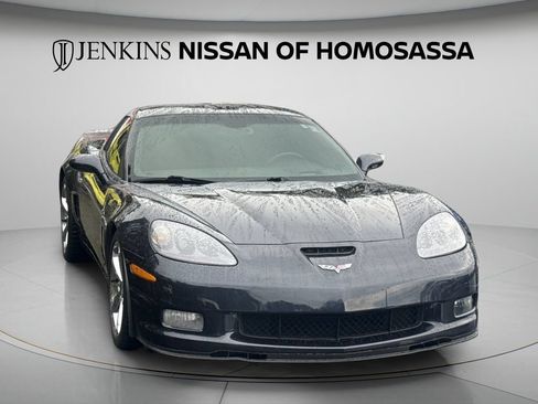Used 2013 Chevrolet Corvette Grand Sport w/ 2LT Preferred Equipment Group RWD image 2