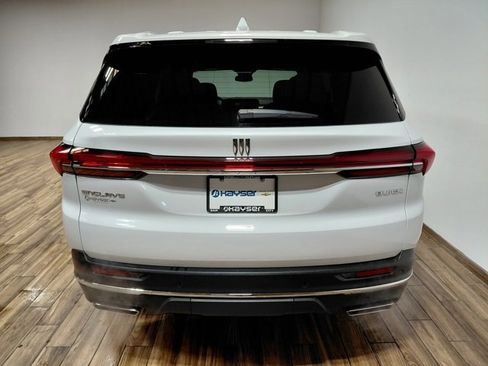 Used 2025 Buick Enclave Preferred image 23