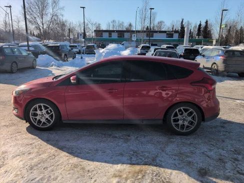 Used 2015 Ford Focus SE w/ Equipment Group 201A image 8