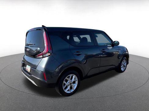 Used 2025 Kia Soul LX w/ LX Technology Package FWD image 14