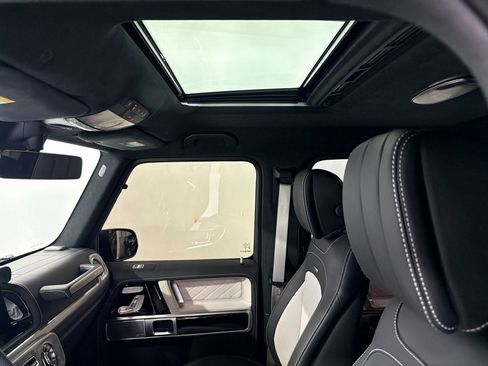 Certified 2025 Mercedes-Benz G 63 AMG 4MATIC image 25