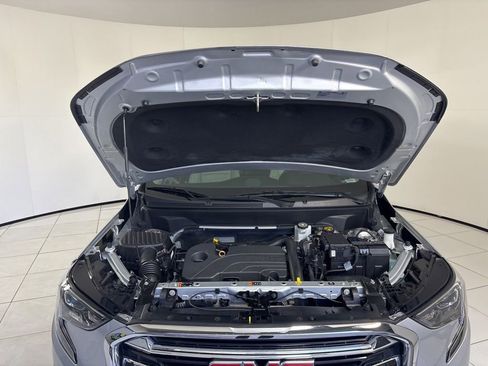 Used 2021 GMC Terrain SLT w/ Infotainment Package II image 11