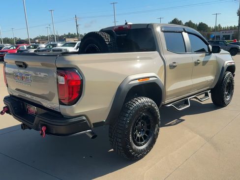 Used 2024 GMC Canyon AT4X w/ AT4X AEV Edition image 7