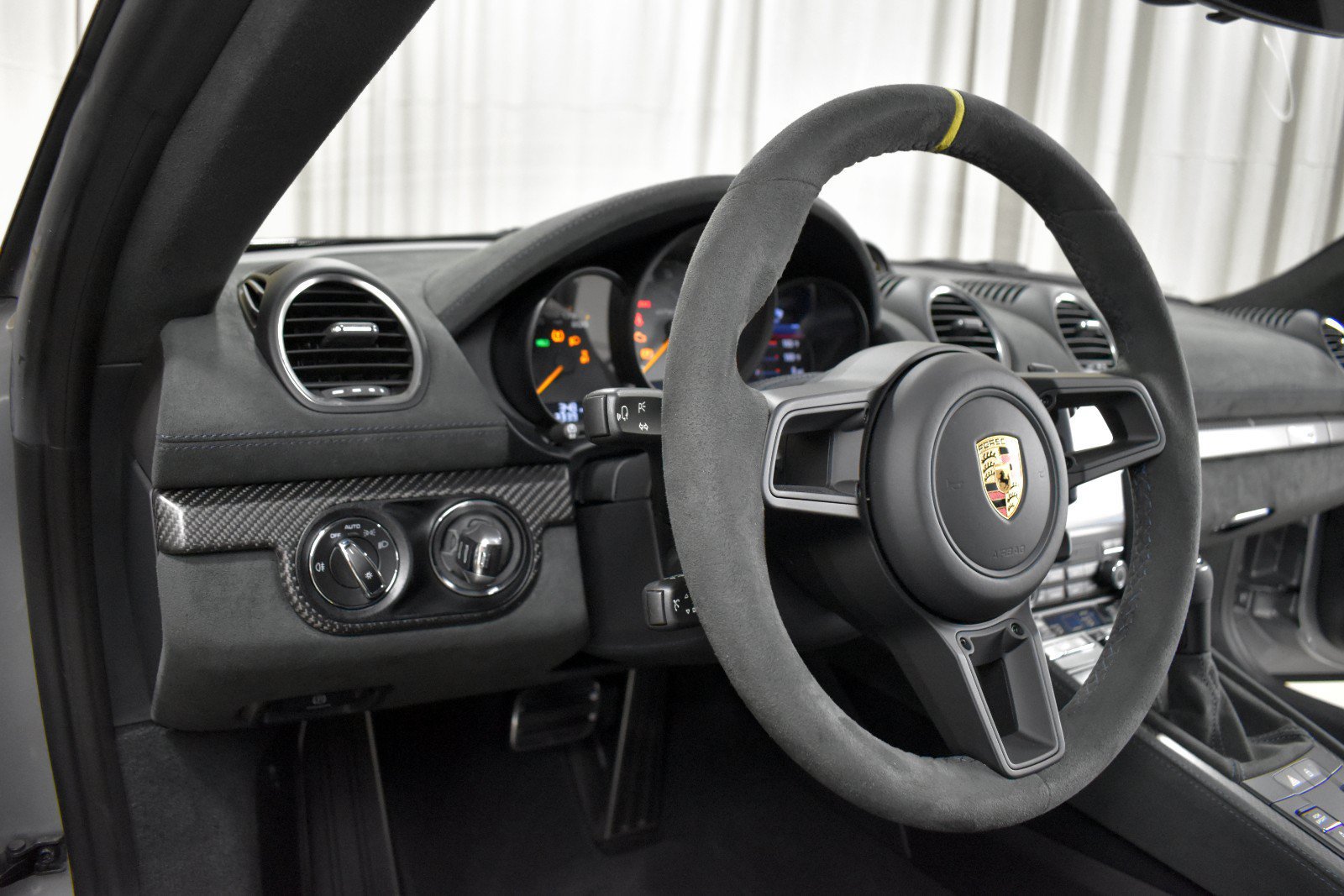 Used 2024 Porsche 718 Cayman GT4 RS RWD image 27