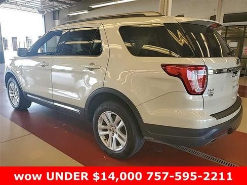 Used 2018 Ford Explorer XLT w/ Class II Trailer Tow Package image 2