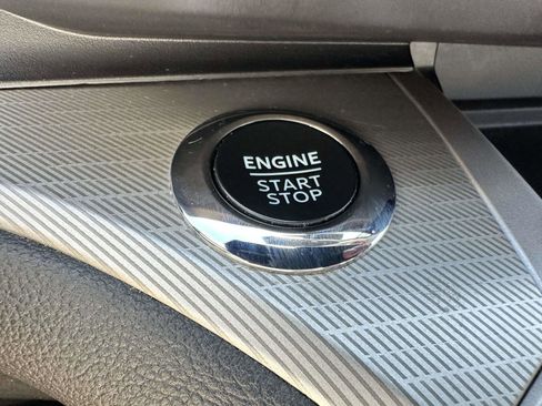 Used 2023 Ford Explorer XLT w/ Equipment Group 202A image 21