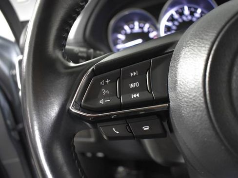 Used 2020 MAZDA CX-5 Touring FWD image 15