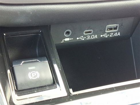 Certified 2024 Subaru Legacy Premium image 22