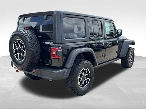Used 2025 Jeep Wrangler Unlimited Rubicon image 9