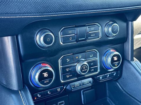 Certified 2022 GMC Yukon AT4 image 16