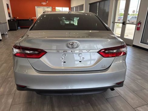 Used 2023 Toyota Camry LE AWD/4WD image 7