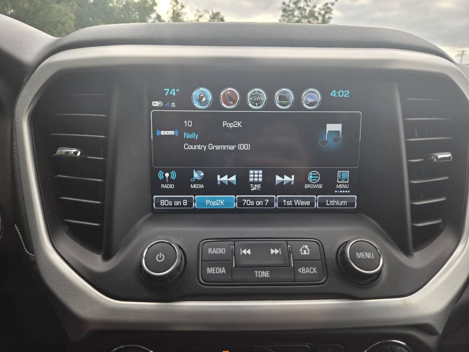 Used 2019 GMC Acadia SLT w/ Black Edition AWD/4WD image 19