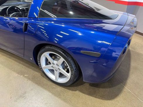 Used 2006 Chevrolet Corvette Coupe RWD image 87