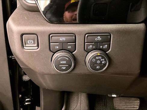 Used 2024 Chevrolet Silverado 1500 RST w/ Protection Package AWD/4WD image 37