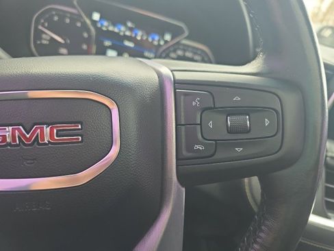 Used 2021 GMC Yukon SLT image 31