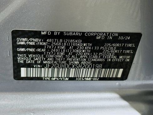 Used 2025 Subaru Crosstrek 2.5i Premium AWD/4WD image 36