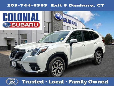 Certified 2023 Subaru Forester Premium AWD/4WD image 1