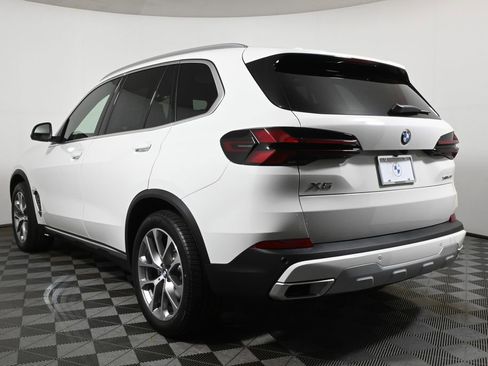Used 2026 BMW X5 xDrive40i w/ Premium Package image 5