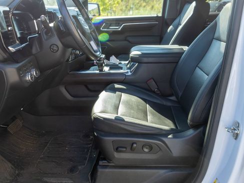 Used 2023 GMC Sierra 1500 SLT w/ SLT Premium Package AWD/4WD image 12