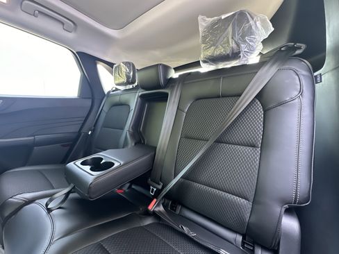 New 2025 Ford Escape SE image 25