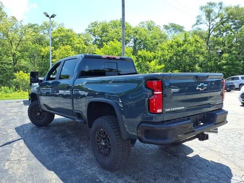 New 2026 Chevrolet Silverado 2500 ZR2 AWD/4WD image 10