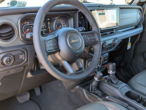 New 2026 Jeep Gladiator Mojave image 20