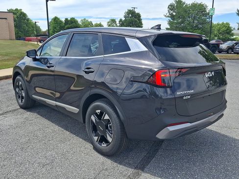 New 2026 Kia Sportage LX w/ LX Convenience Package AWD/4WD image 4