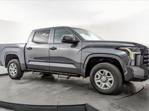 Used 2023 Toyota Tundra SR w/ SR Tow Package image 9